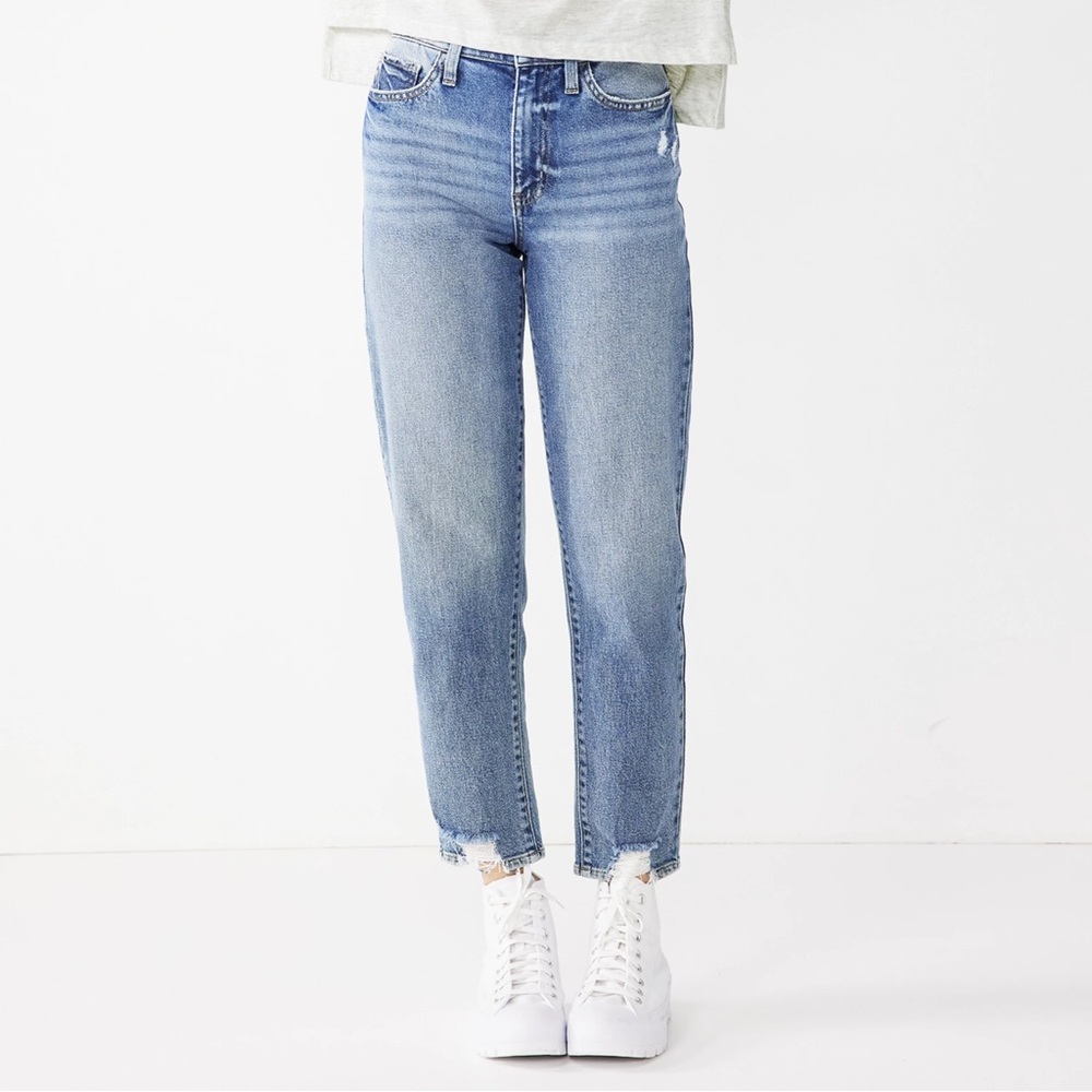 ❥𝗦𝗢: Juniors' High Rise Mom Jeans